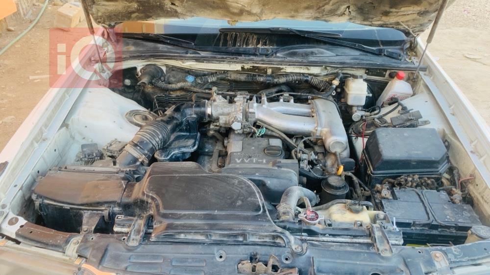 تۆیۆتا کراون